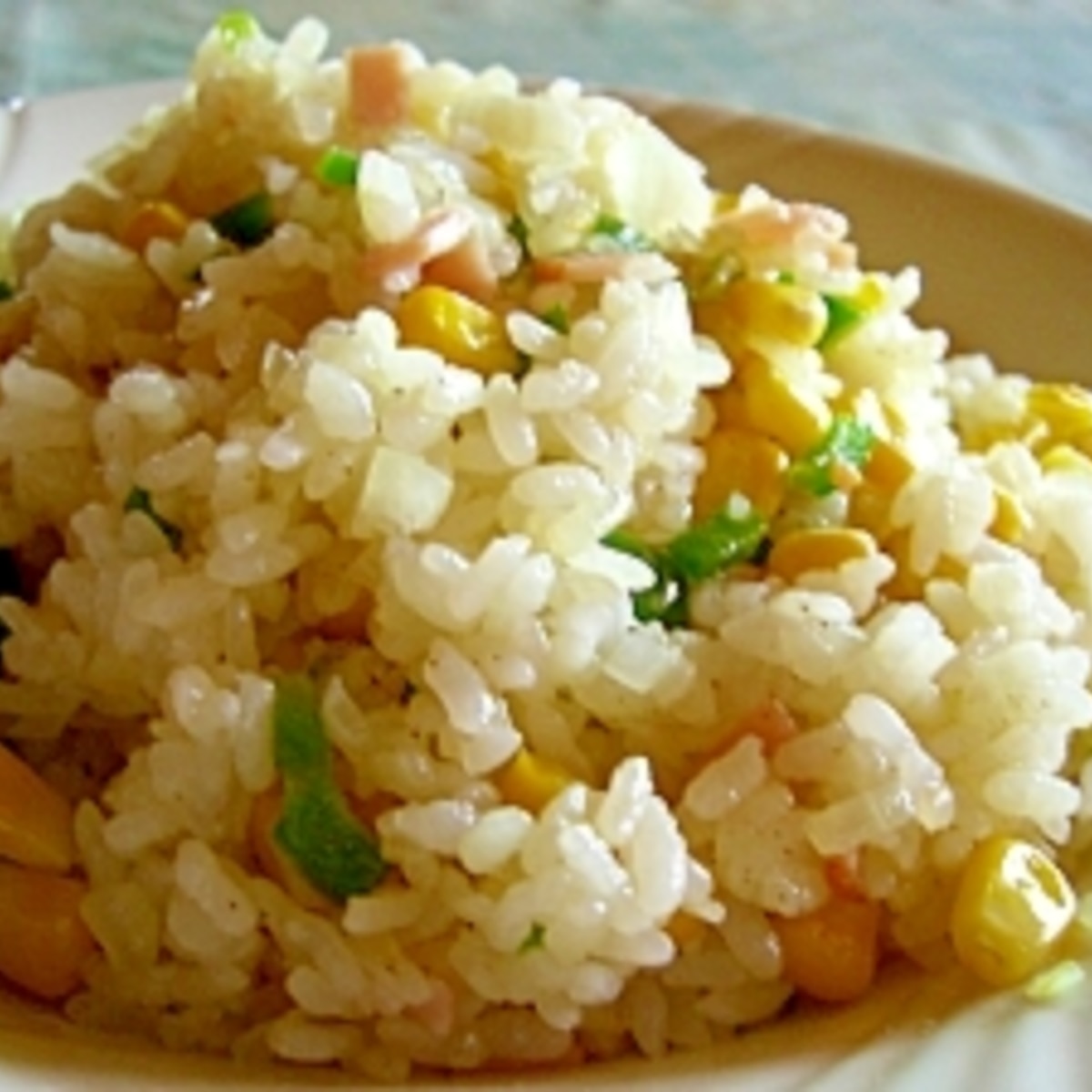 ピラフのようなコンソメバター味チャーハン レシピ 作り方 By カゲジジ 楽天レシピ ピラフのようなコンソメバター味チャーハン レシピ 作り方 By カゲジジ 楽天レシピ